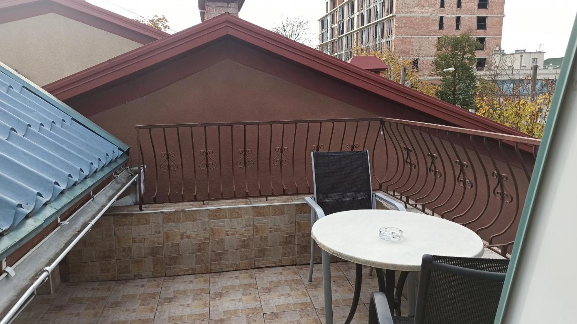 Luna Hotel Chisinau Exterior foto